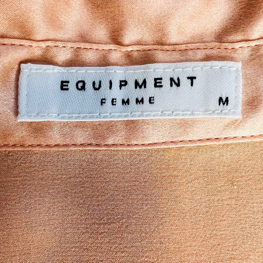 Equipment Femme Sheer Light Peach Collared Silk Blouse Size Medium - Picture 3 of 6
